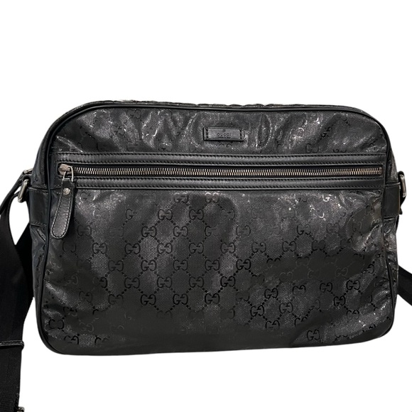 Gucci Monogram Imprime Messenger Bag - Picture 2 of 10